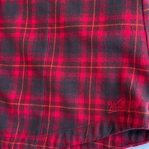 Woolrich Flannel Plaid Button Up Shirt Long Sleeves Deep Ruby Red Womens Size M - Picture 5 of 10